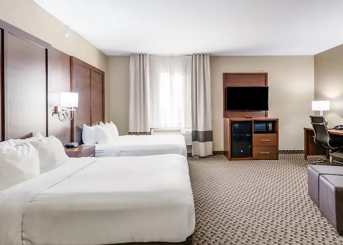 Comfort Suites